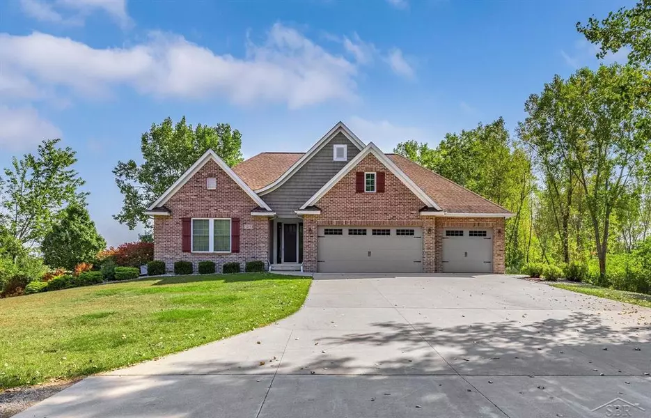 1255 S 9 mile Road, Kawkawlin Twp, MI 48631