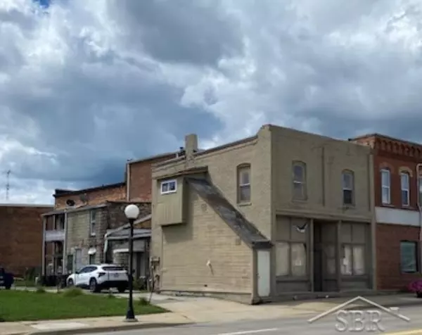 106 E Adrian Street, Blissfield Vlg, MI 49228