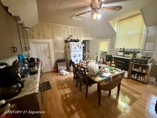 St. Charles Twp, MI 48655,710 Chesaning Street