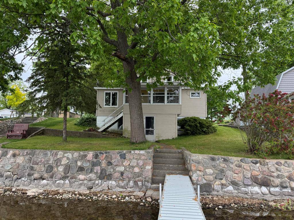 734 N Hawley Drive, Girard Twp, MI 49036