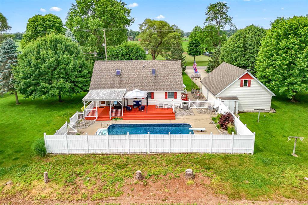 31688 Colon Road, Colon Twp, MI 49040