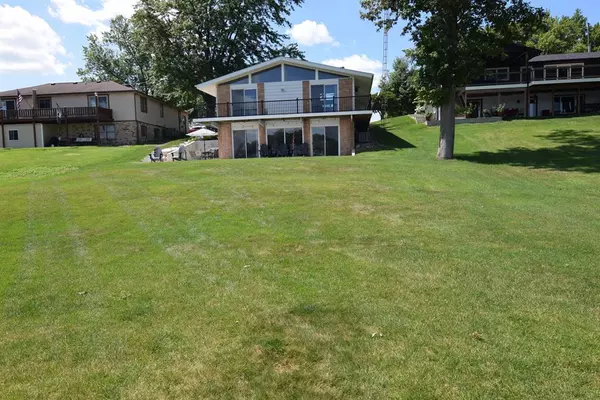 Algansee Twp, MI 49036,223 Lake Shore Drive