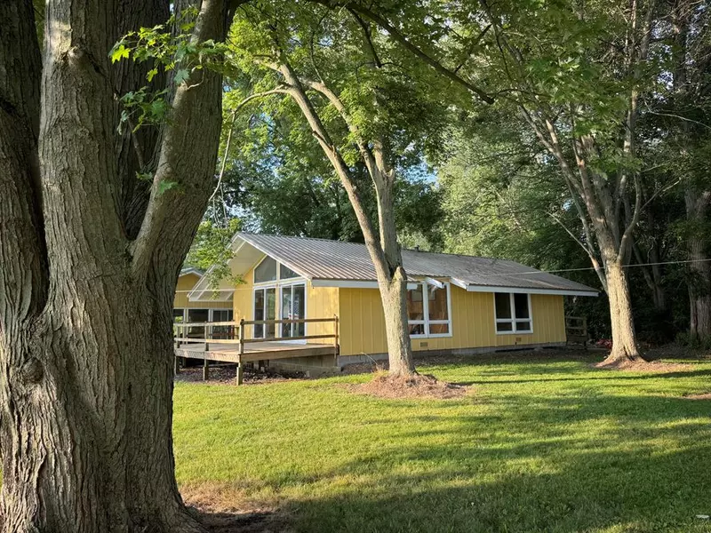 265 Winhoven Road, Algansee Twp, MI 49036