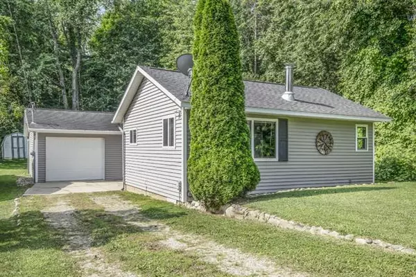 487 Gaskill Road, Carlton Twp, MI 49058