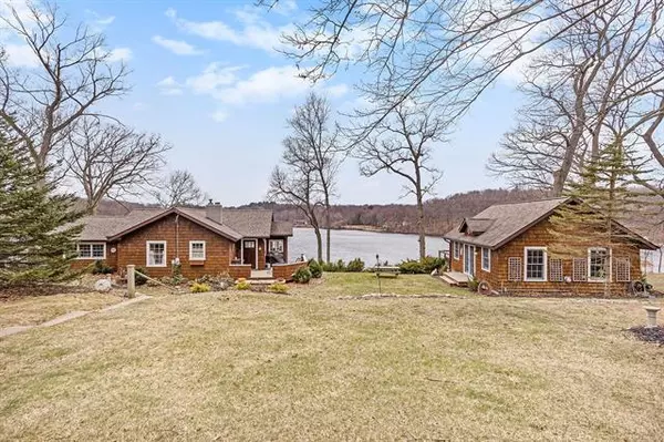 422 Community Drive, Pennfield Twp, MI 49014