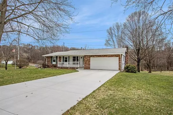 313 Roxbury Lane, Bedford Twp, MI 49017