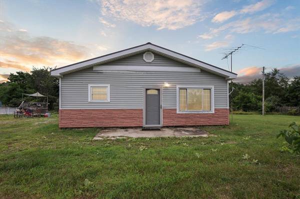 9085 S M-66, Nashville, MI 49073