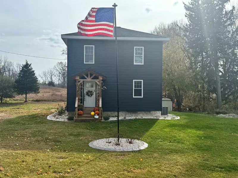 8551 Greenfield Highway, Bellevue Twp, MI 49021