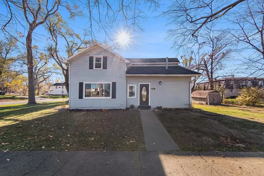 215 E Main Street, Addison Vlg, MI 49220