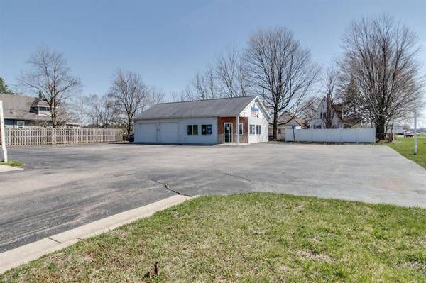 3025 W Dickman Road, Battle Creek, MI 49037