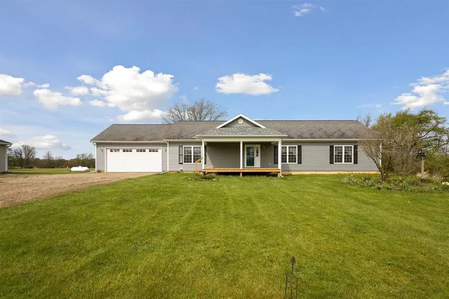 10607 22 Mile Road, Eckford Twp, MI 49068