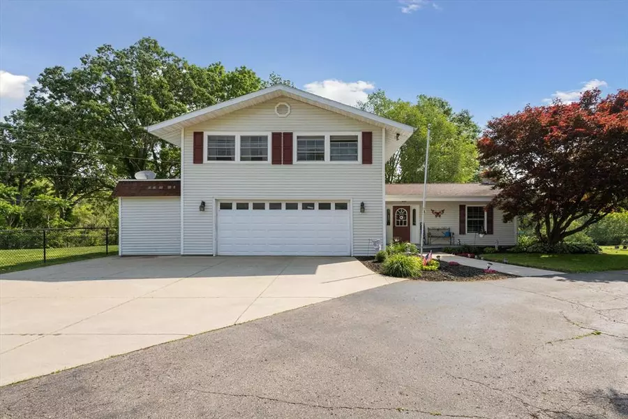 14747 A Drive N, Marshall Twp, MI 49068