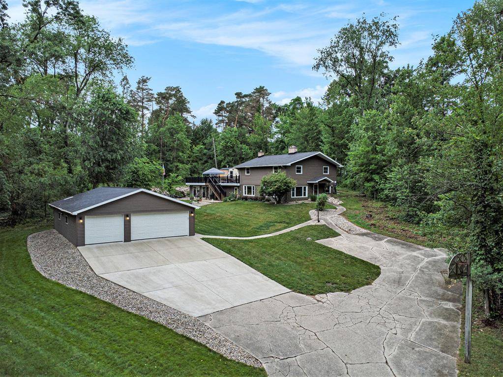 20313 White Pine Boulevard, Bedford Twp, MI 49017
