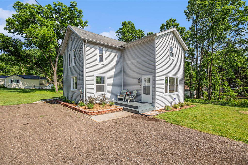 Marshall, MI 49068,802 Clinton Street