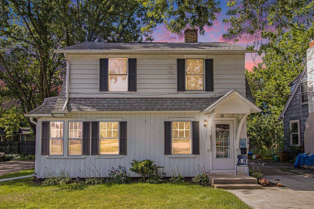 11 W Alden Avenue, Emmett Twp, MI 49014