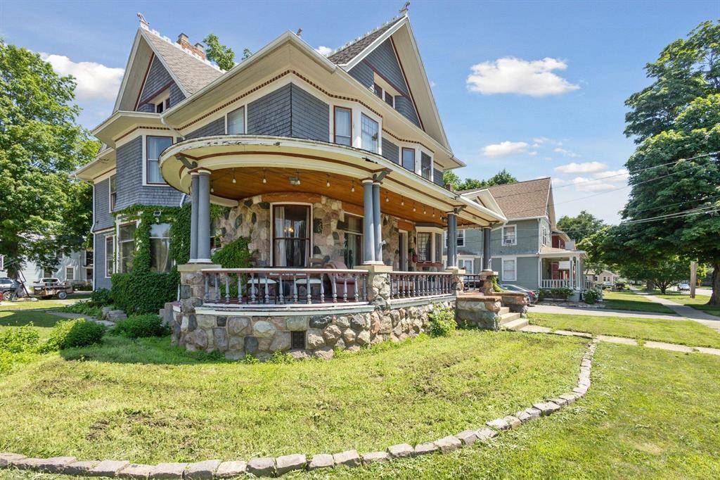 Marshall, MI 49068,501 E Michigan Avenue