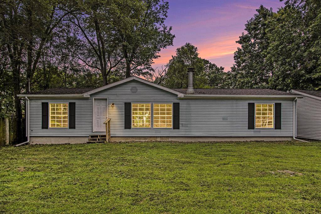 13114 Brockway Boulevard, Brady Twp, MI 49097
