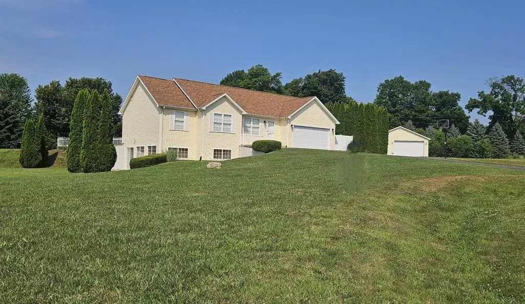 7969 Lancaster Lane, Leroy Twp, MI 49051