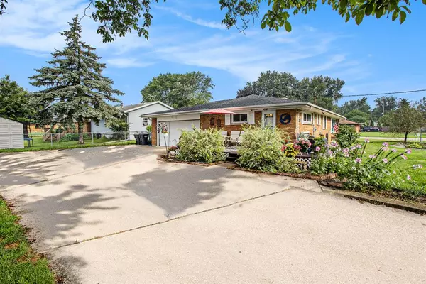 Portage, MI 49002,2212 Helen Avenue