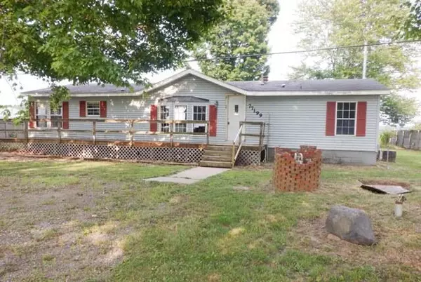 77199 M-51, Decatur Twp, MI 49045