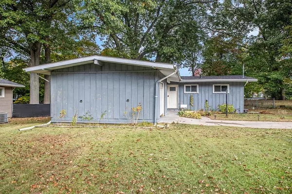 Battle Creek, MI 49015,317 Country Club Terrace
