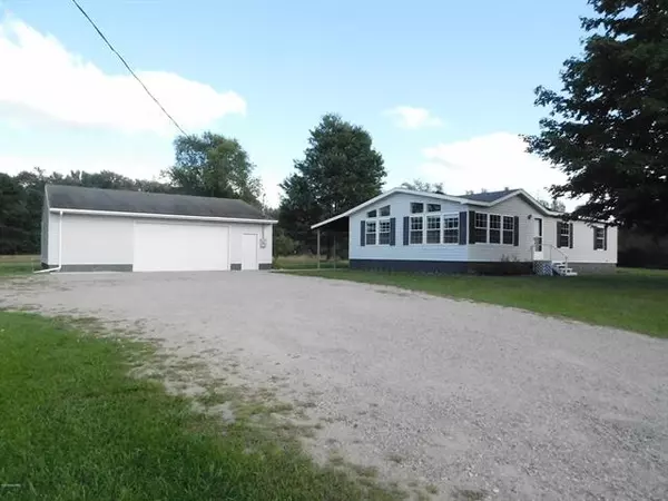 7588 Luce, Fremont, MI 49412