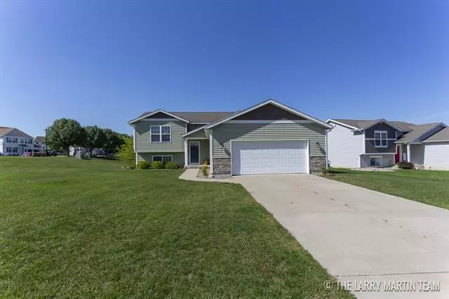 Jenison, MI 49428,8303 Briar Court