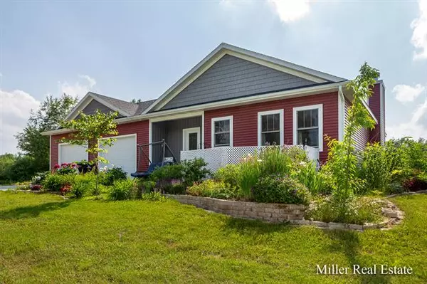 3276 Tillotson Lake Road, Hastings, MI 49058