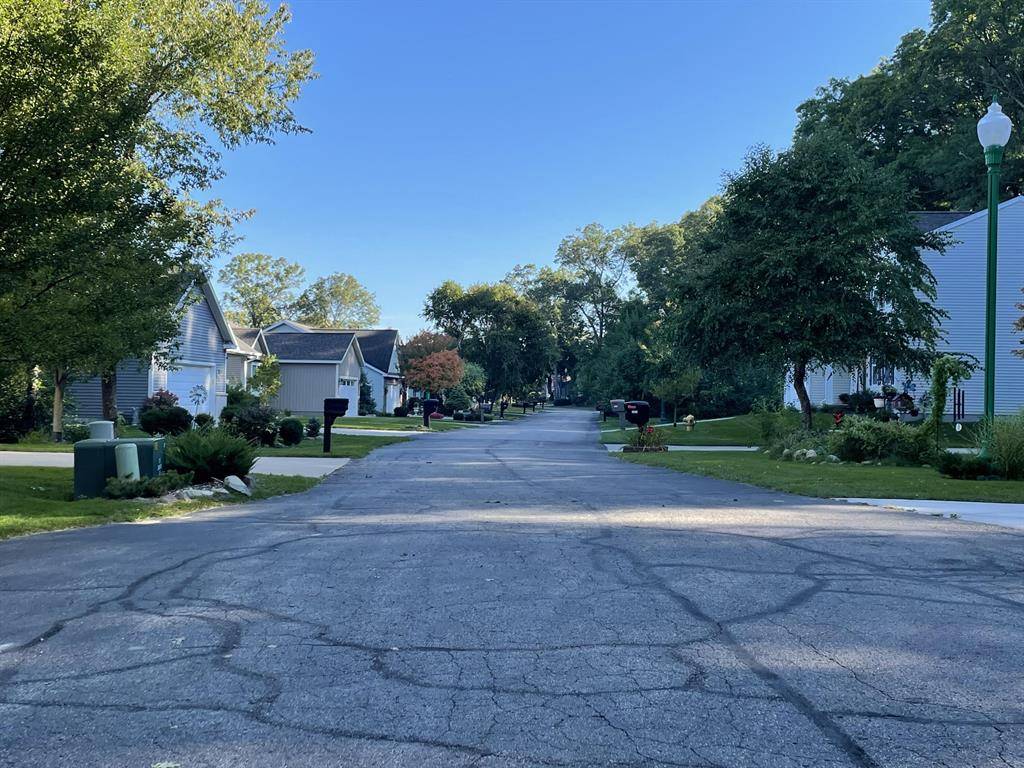 North Muskegon, MI 49445,2418 View Lane