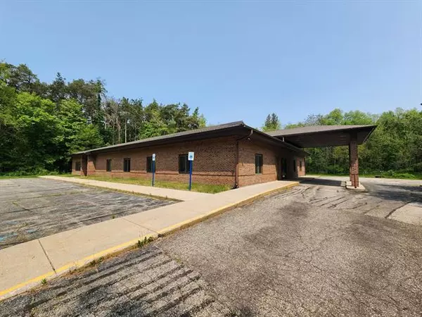 Rutland Twp, MI 49058,2350 Iroquois Trail