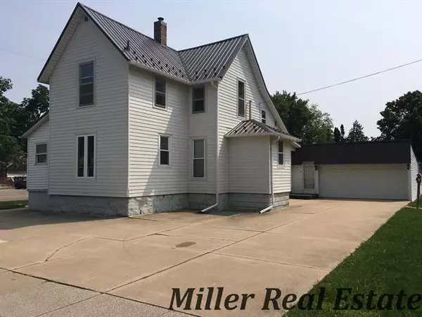 901 S Hanover Street, Hastings, MI 49058