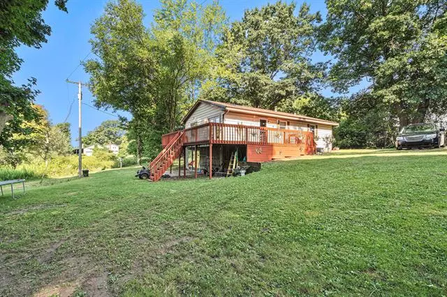 3995 McKendry Road, Easton Twp, MI 48846