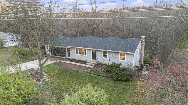 2255 Egypt Valley Avenue NE, Ada Twp, MI 49301