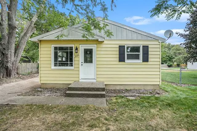 3527 Prairie Street SW, Grandville, MI 49418