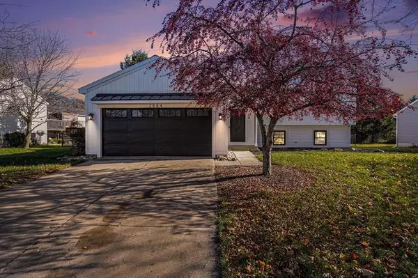 2884 Alson Drive NE, Grand Rapids Twp, MI 49505