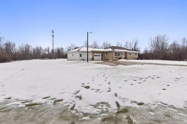 Gaines Twp, MI 49316,3898-3900 68th Street SE