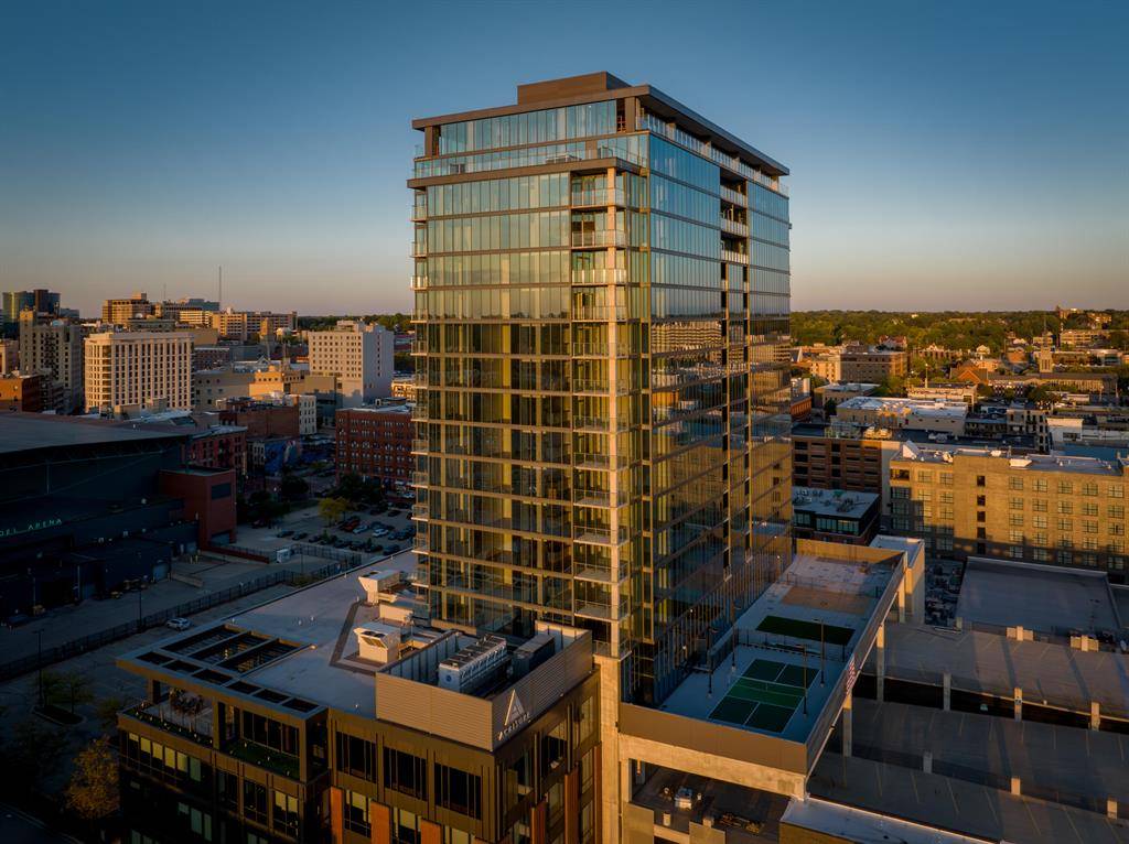 144 Oakes Street SW 2004, Grand Rapids, MI 49503