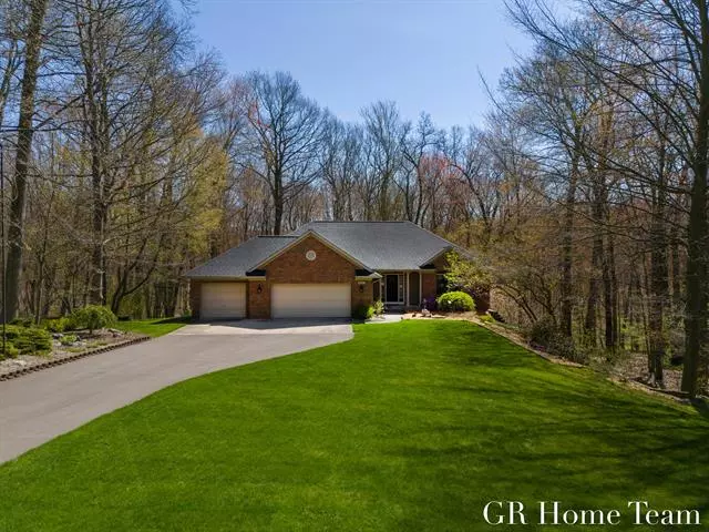 Caledonia Twp, MI 49316,8064 Therese Court