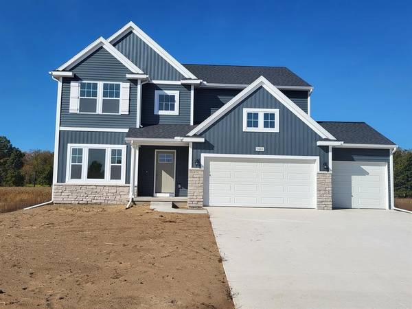 9469 Snow Valley Drive SE,  Alto,  MI 49302