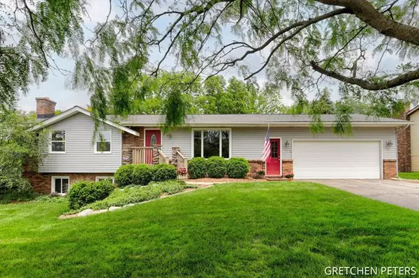 2843 Rosewood Street, Hudsonville, MI 49426