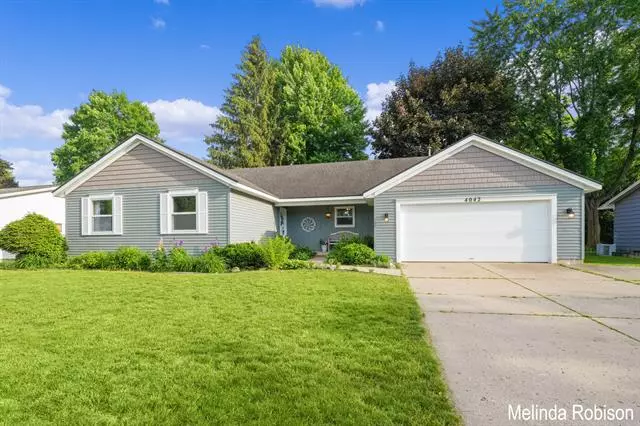 4042 S Osage Drive SW, Grandville, MI 49418