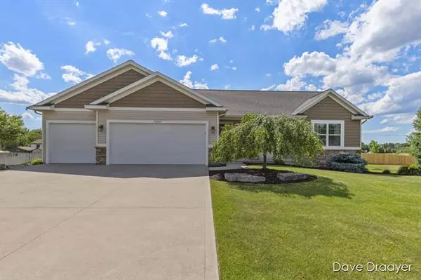 7551 Fox Meadow Drive, Hudsonville, MI 49426