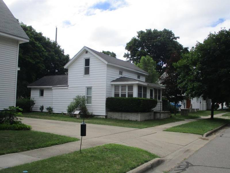 507 S Lansing Street, Mt. Pleasant, MI 48858