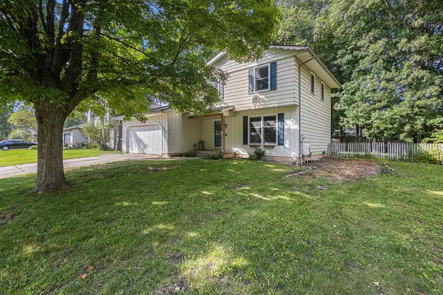 2107 Bayham Drive SE, Kentwood, MI 49508