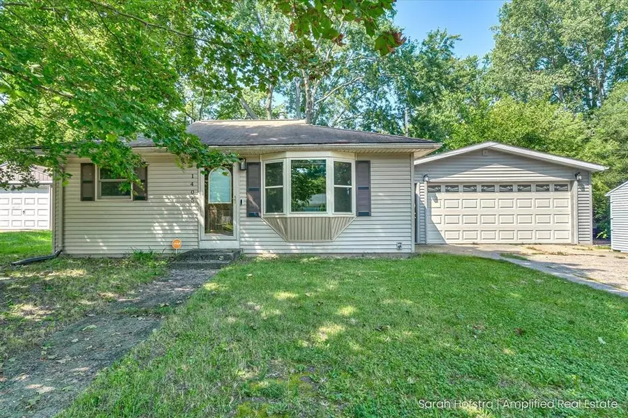 1405 Colgrove Avenue, Kalamazoo, MI 49048