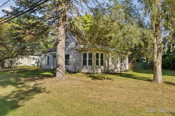 8829 2nd Street, Vestaburg, MI 48891