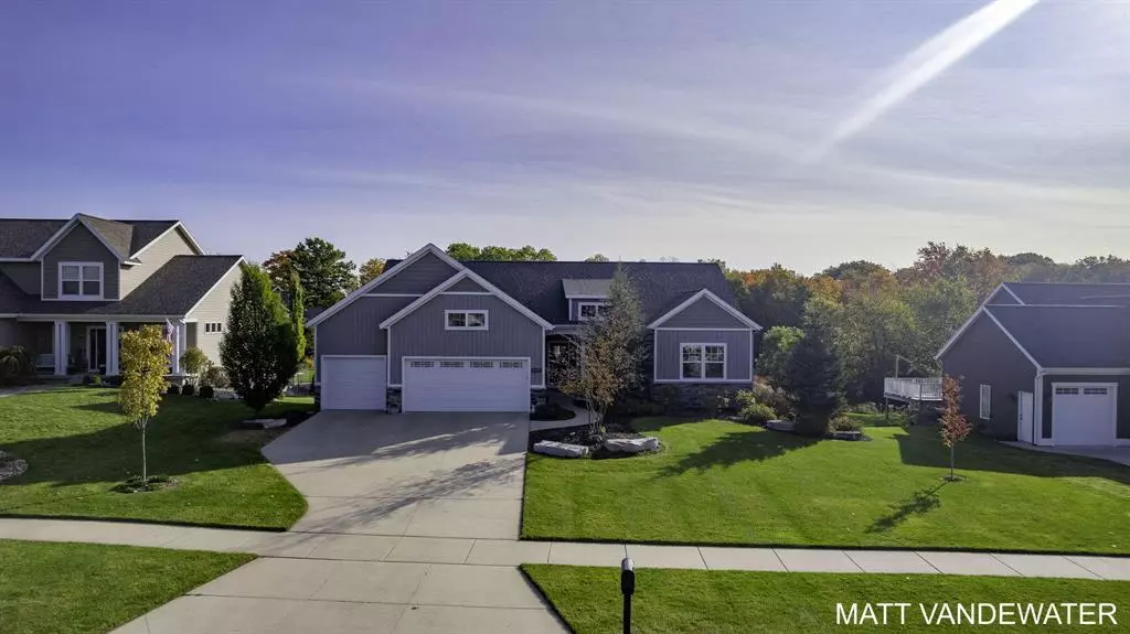 Jenison, MI 49428,8108 Golden Oak Drive