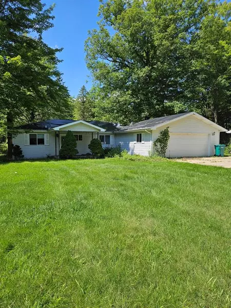 851 Oren Court, Gladwin, MI 48624