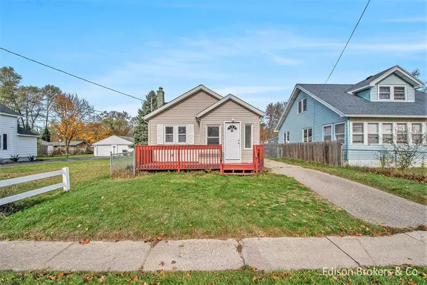 351 Wilbur Street SE, Grand Rapids, MI 49548