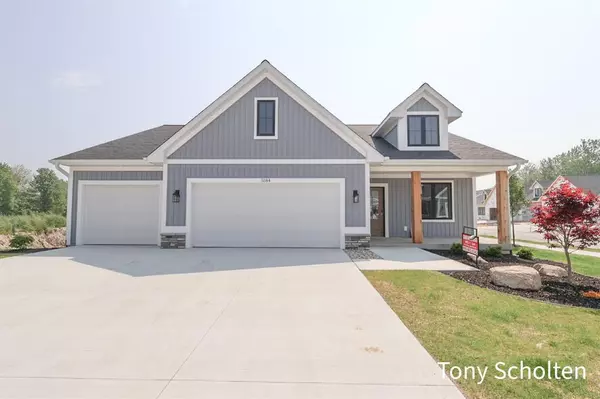 5184 Blendon Meadow Circle Building: 23 47, Blendon Twp, MI 49426